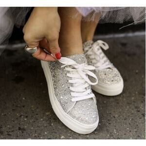 Betsey Johnson Women’s ivory silver pearl Sidny lace up bridal‎ sneakers (7.5)